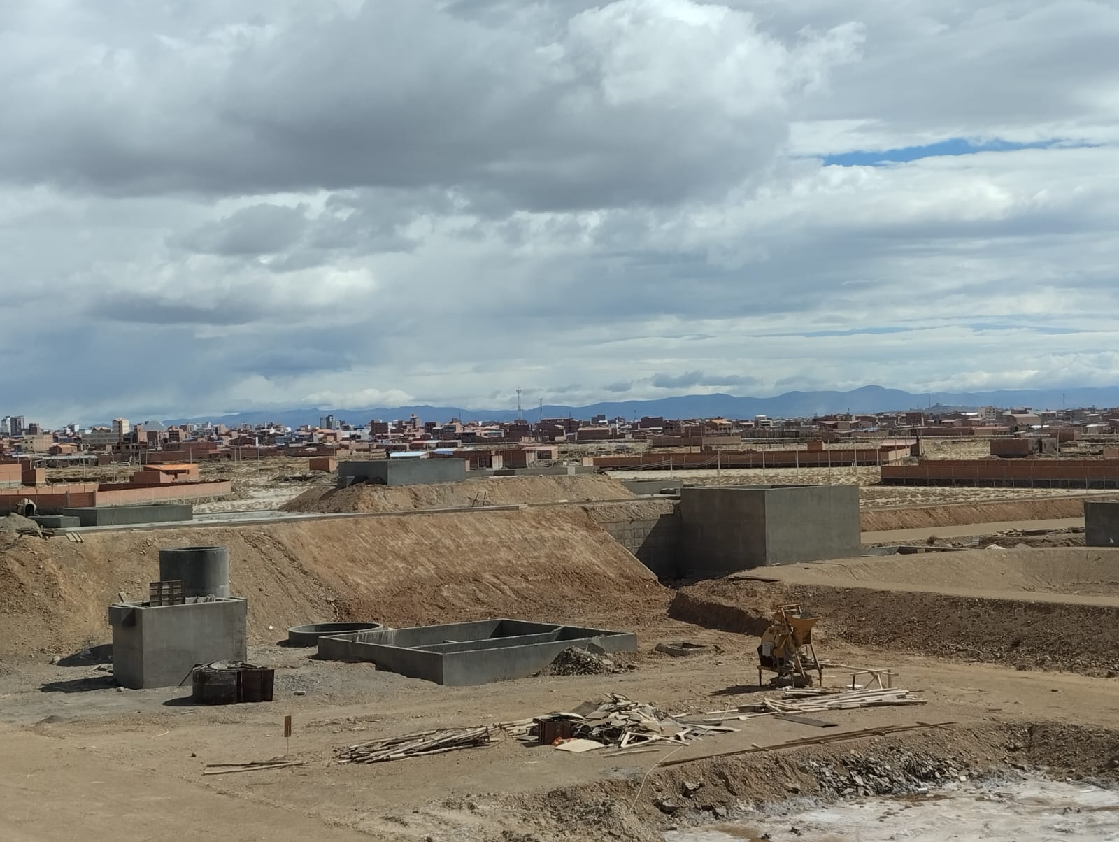 Infraestructura para el tratamiento de aguas residuales del CIIDAR